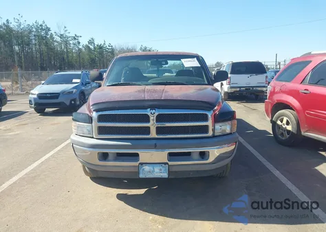 2001 Dodge Ram 1500 St из США, поврежденный, VIN 1B7HC13Y41J275531